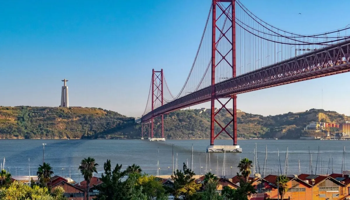 Portugal Enters the World’s Top 30 Wealthiest Countries